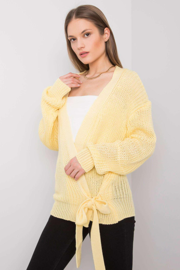Kardigánový sveter Daisy s viazaním v bokoch svetlý žltý