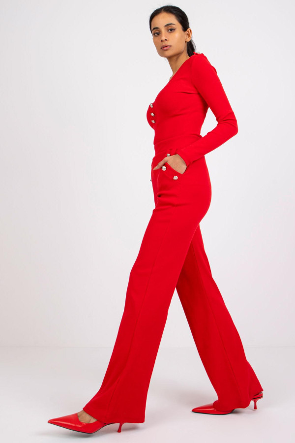 Dvojdielna súprava nohavíc a blúzky Penelope z vrúbkovaného materiálu červená
