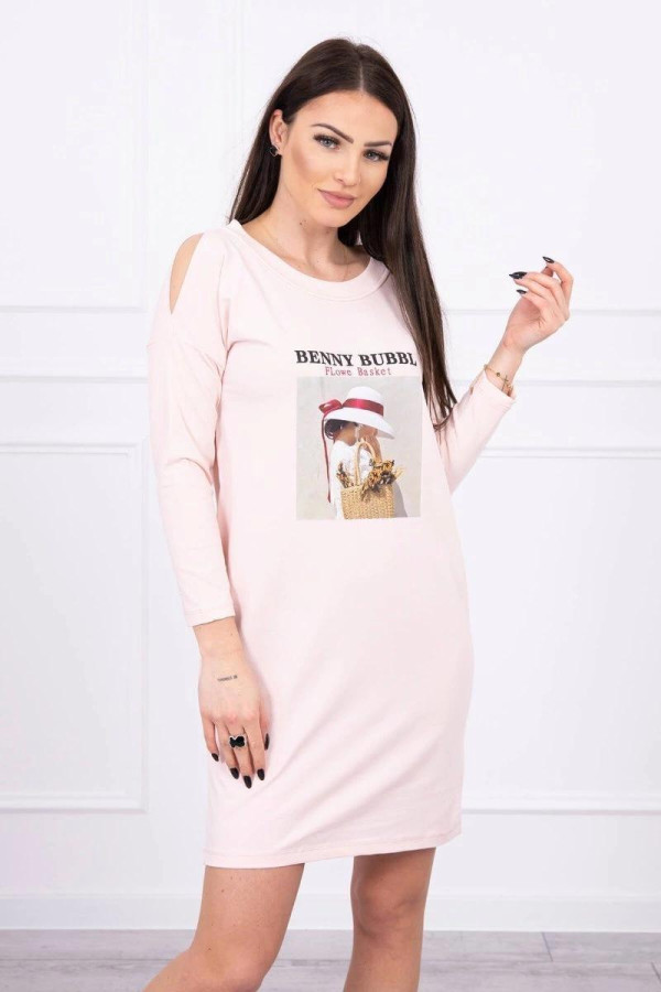 Šaty s grafikou ženy s košíkom model 66858 pudrovo ružové