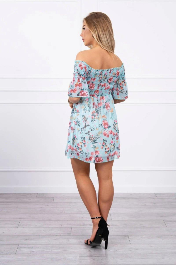 Voľné šaty s odhalenými ramenami s kvetinovým motívom model 9266 mentolové