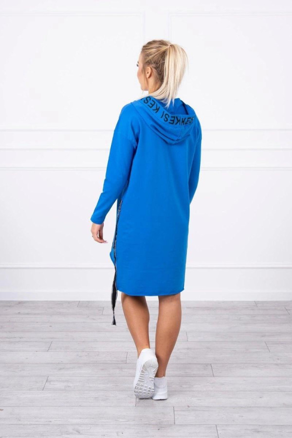 Šaty s kapucňou a predlženou zadnou časťou model 9161 farba kráľovská modrá