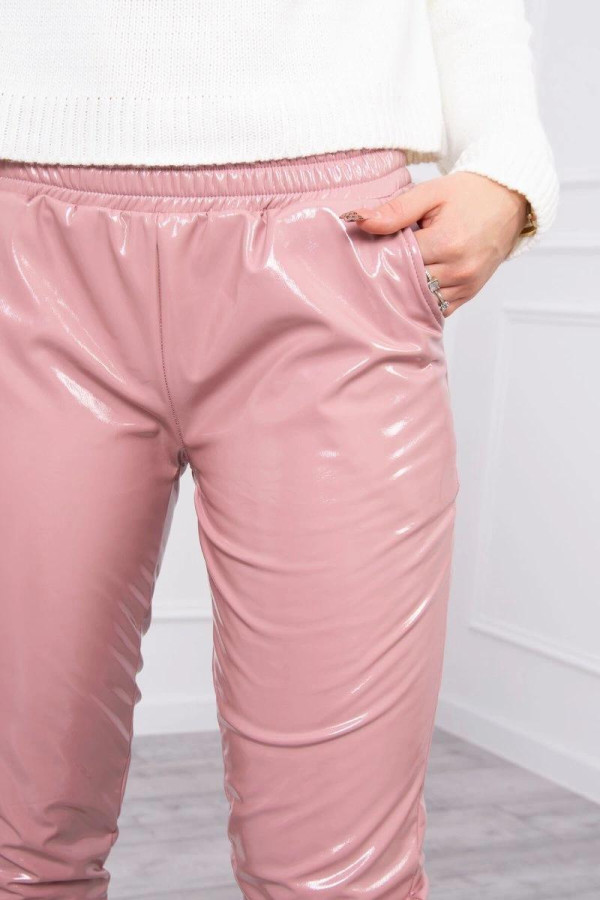 Lesklé nohavice so zamatovou podšívkou ružové