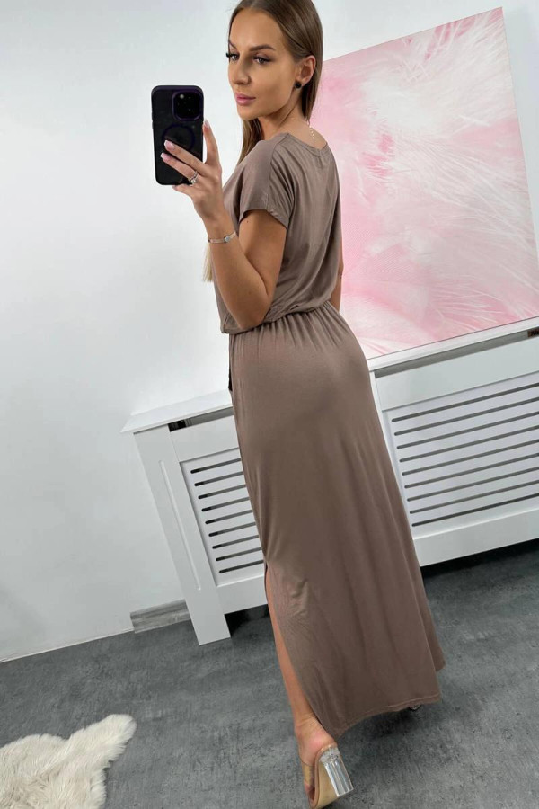 Dlhé viskózové šaty s vreckami model 9464 farba cappuccino
