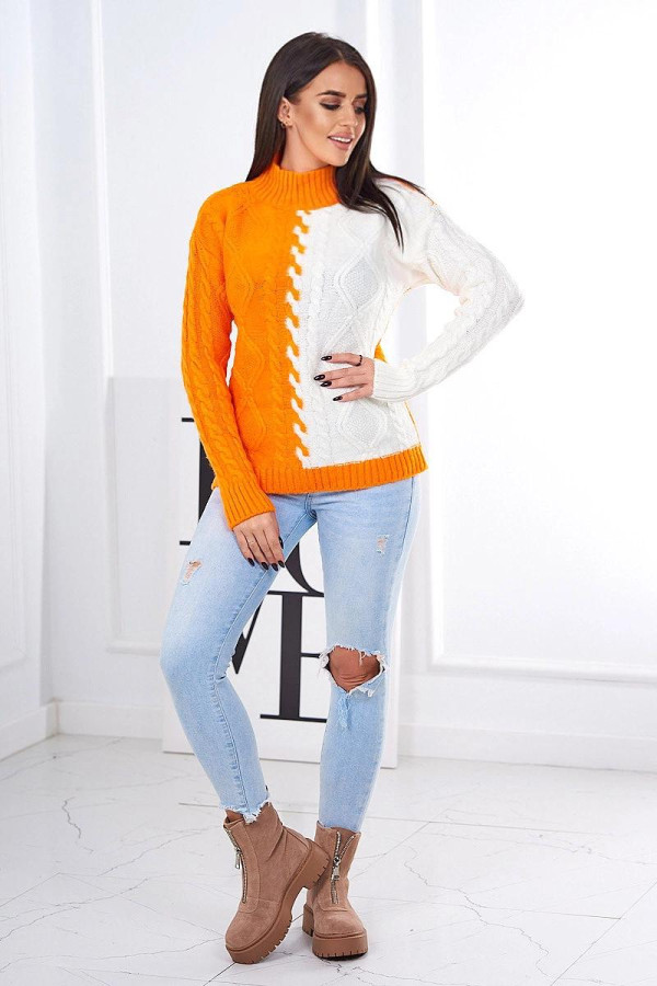 Dvojfarebný sveter so stojačikom model 2024-5 oranžový+ecru