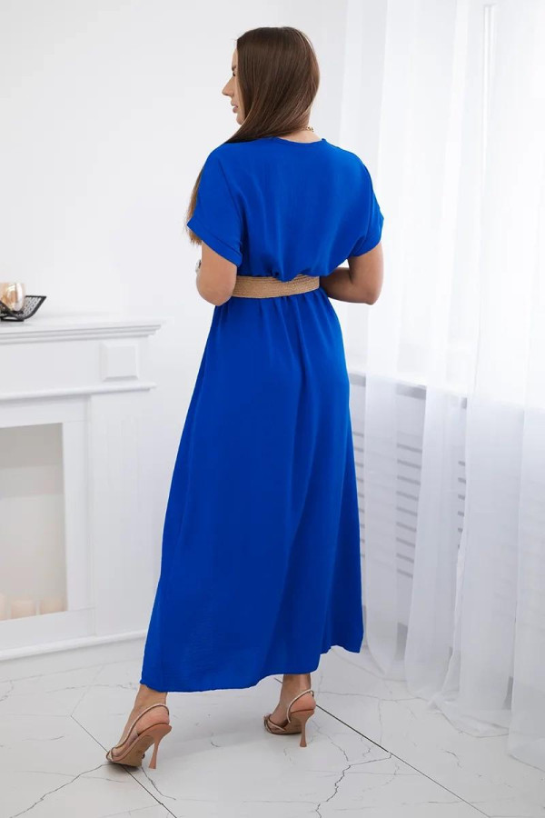 Dlhé šaty s ozdobným opaskom a rozparkom model 6012F farba kráľovská modrá