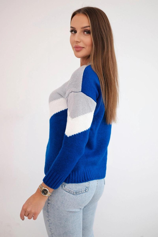 Dvojfarebný sveter s véčkovým vzorom model 2019-51 šedý+kráľovská modrá